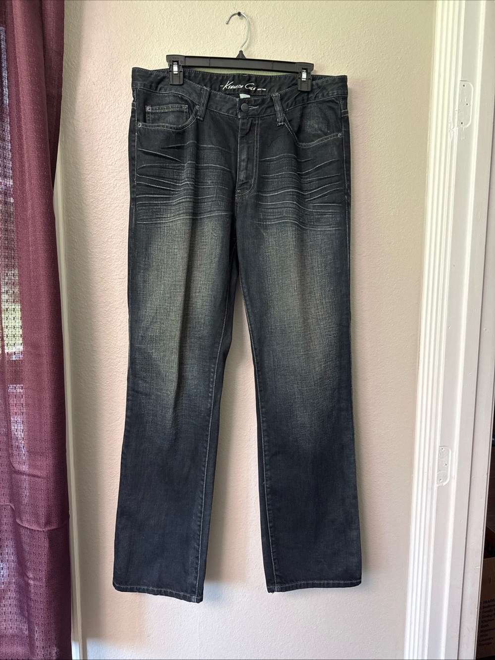 B5/5 Kenneth Cole Men’s Dark Washed Distressed Denim Jeans Size 34/32
